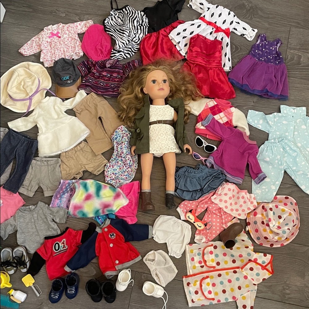 Geoffrey Journey Girls 18" Doll comes with random clothes and accessories